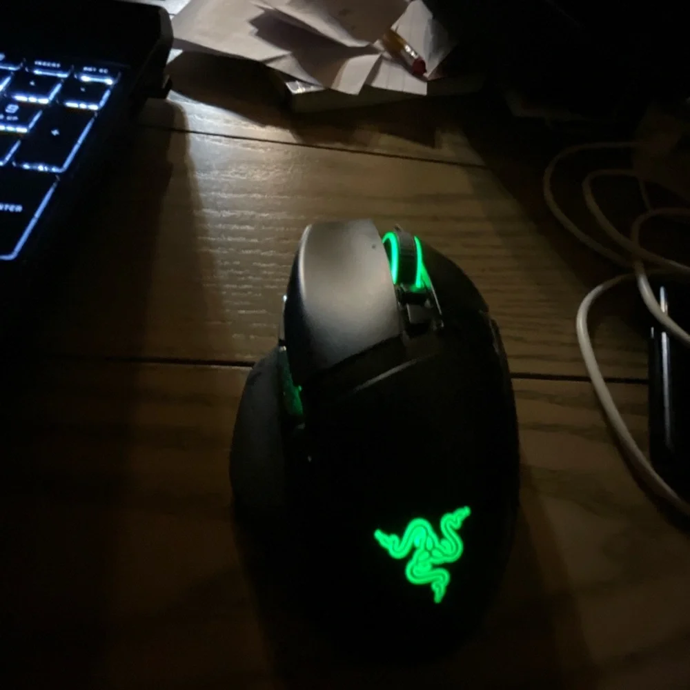 Wireless Gaming Mouse with Charging Dock - Black
